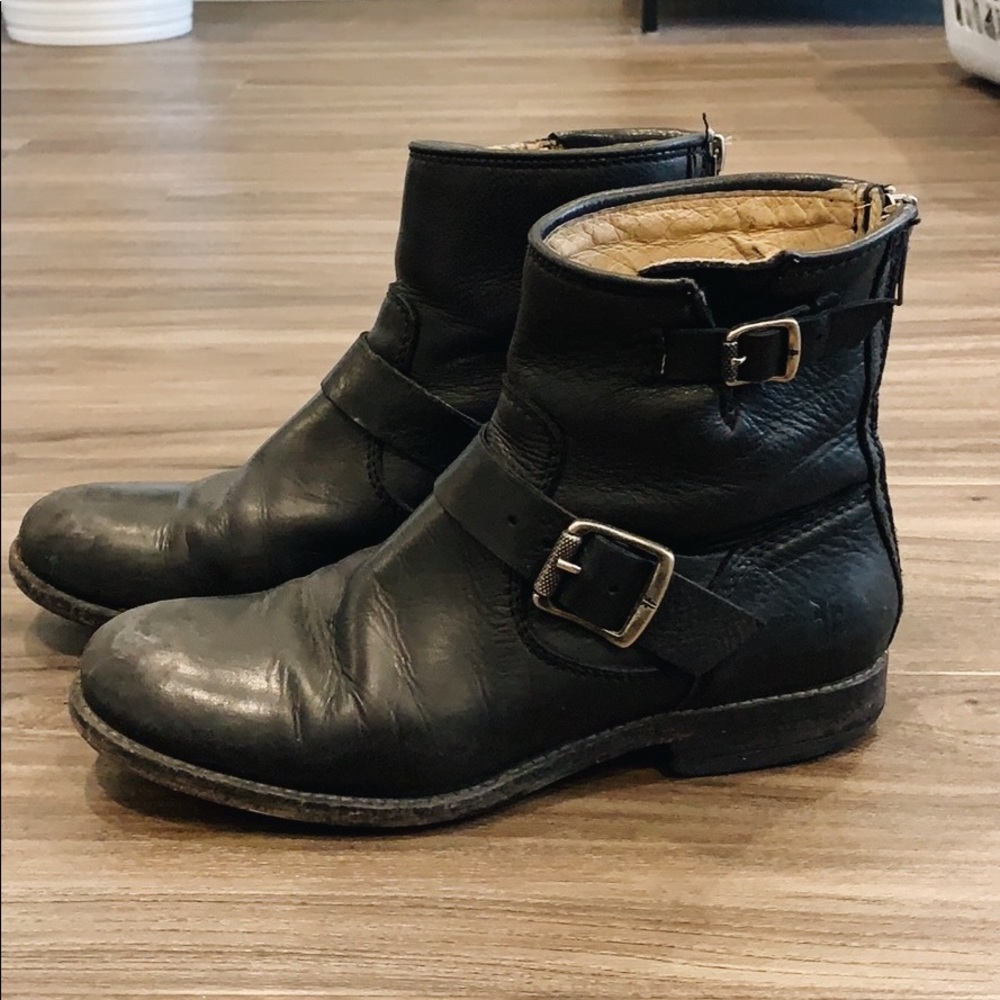Size 5 FRYE black boots